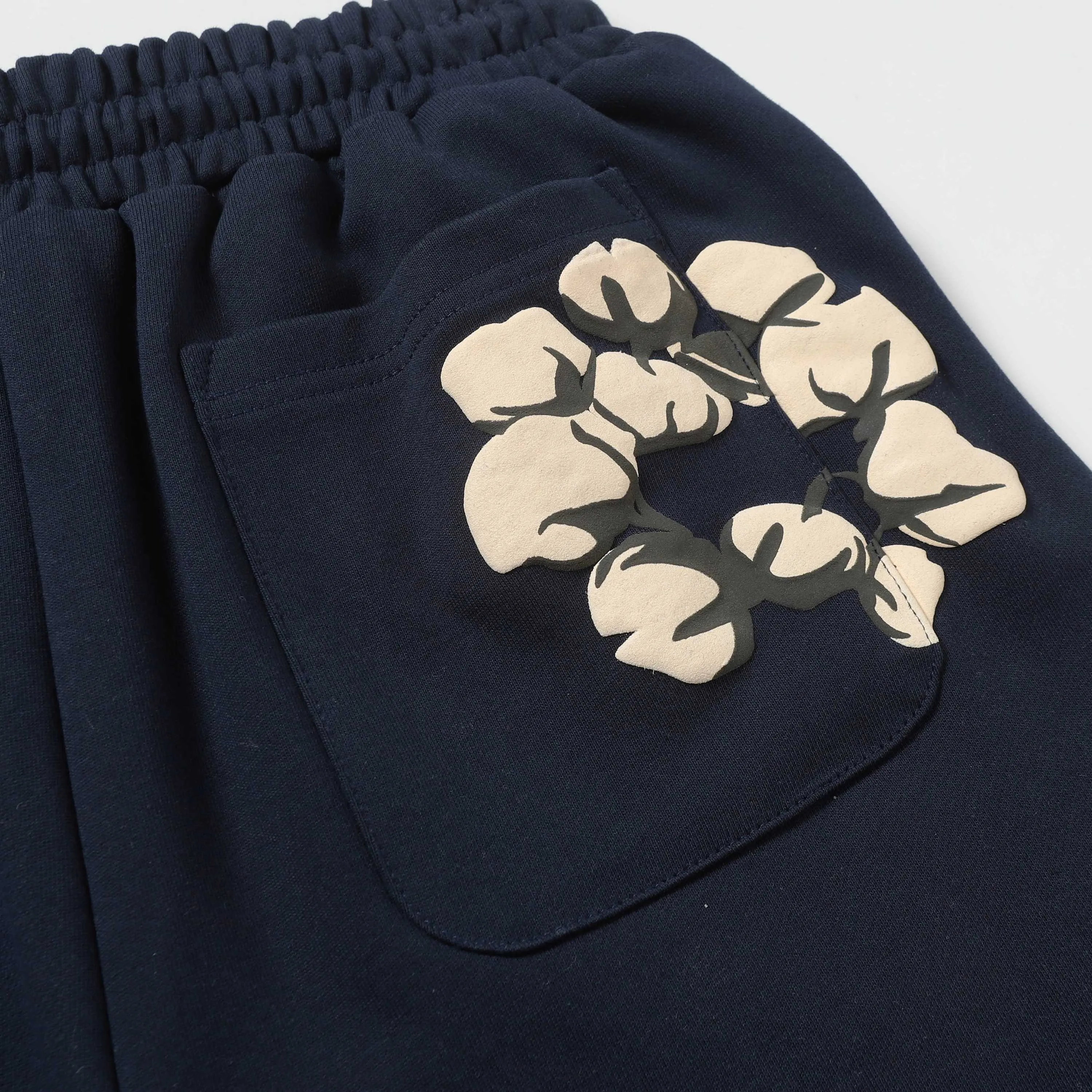 8201# 8 color set DENIM TEARS Kapok European and American trendy brand high quality foam flocking printed shorts Color Black Yellow Green Yellow Gray Royal Blue Pink Peacock Blue Size S-XL